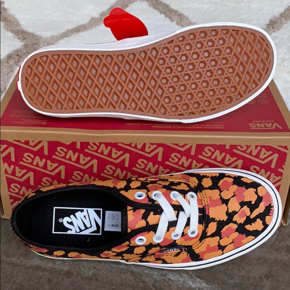 VANS AUTHENTIC LEOPARD BLACK/INCA GOLD Men’s - Picture 3 of 16